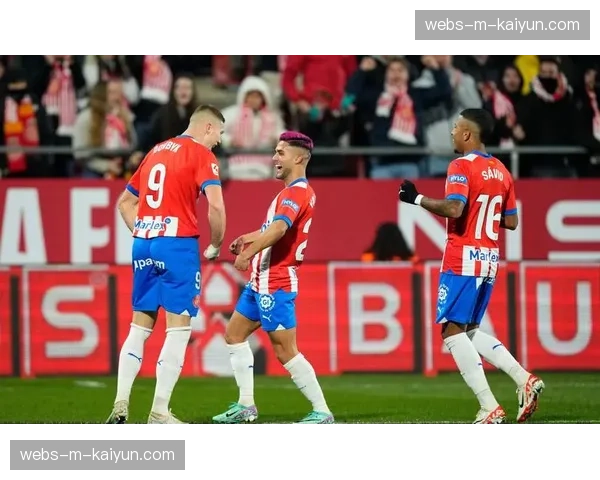 赫罗纳主帅米歇尔确认，队内头号射手多夫比克可出战与贝蒂斯的关键战役